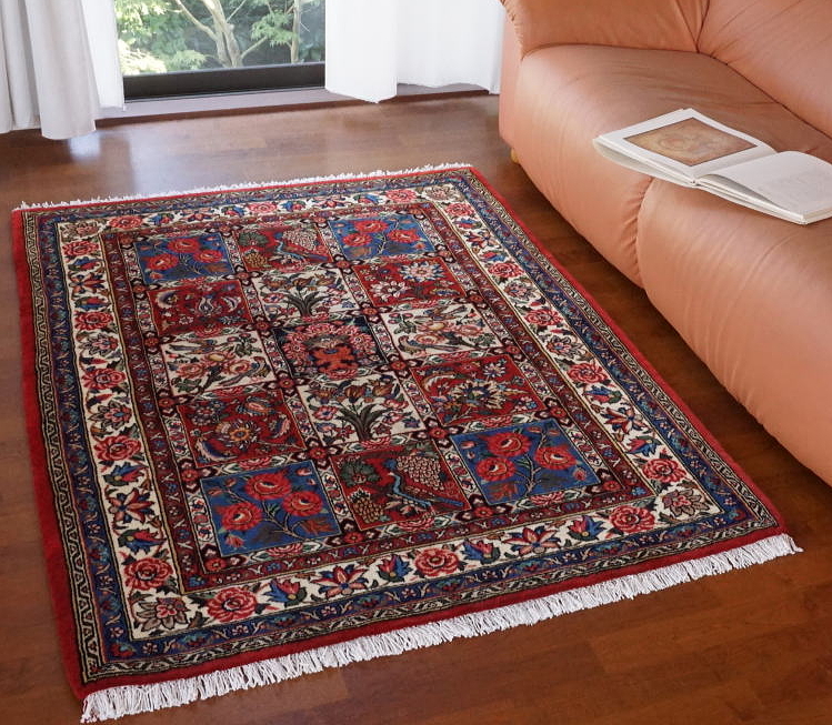 ペルシャ絨毯 バクティアリ族 庭園模様 /家庭織りギャッベ＆キリム 