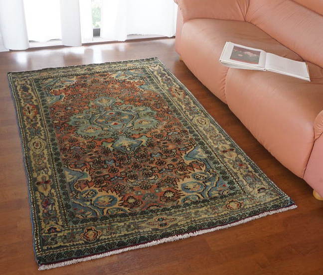 ペルシャ絨毯（オールド）イラン・ゴルトゥーグ産 1畳サイズ