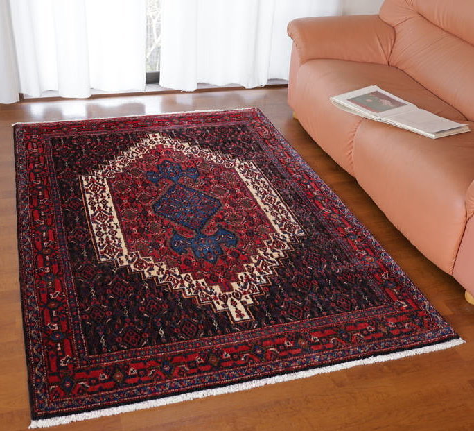 ペルシャ絨毯　セネ産1