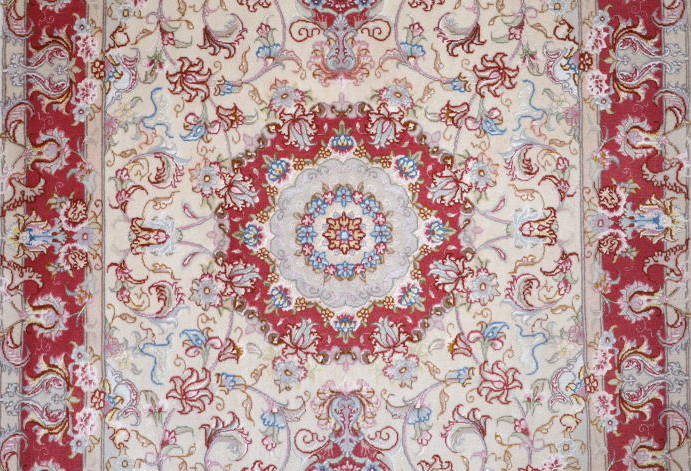 ペルシャ絨毯　タブリーズ産のオーリヤ模様4