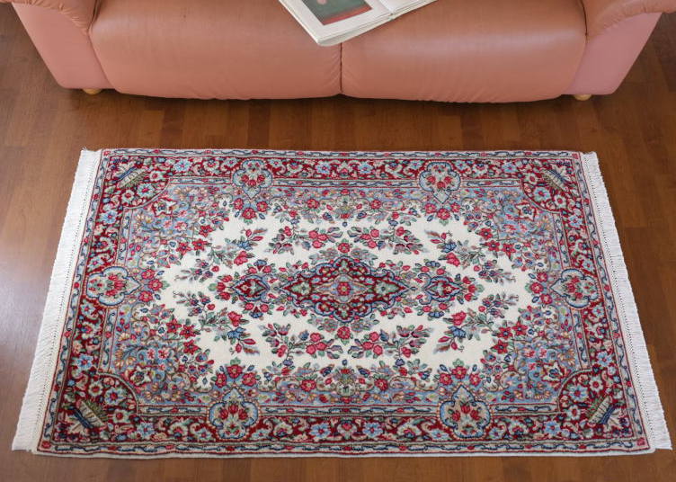 オールドペルシャ絨毯 イラン、ケルマン産 一畳サイズ クラフトワーク