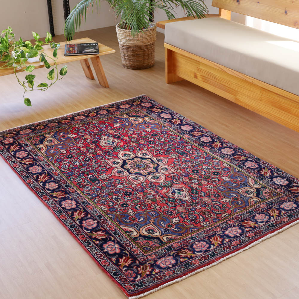 ペルシャ絨毯　イラン、ビジャー産 158×106cm