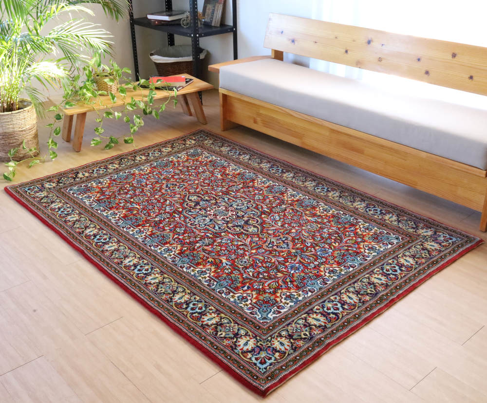 ペルシャ絨毯 イラン、クム産 198×137cm