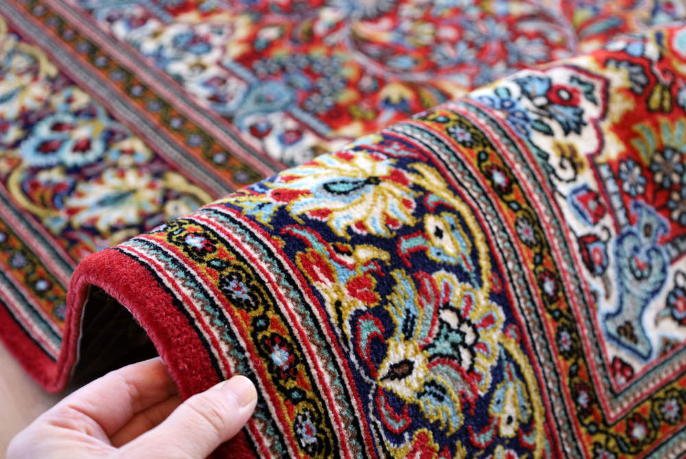 ペルシャ絨毯 イラン、クム産 198×137cm