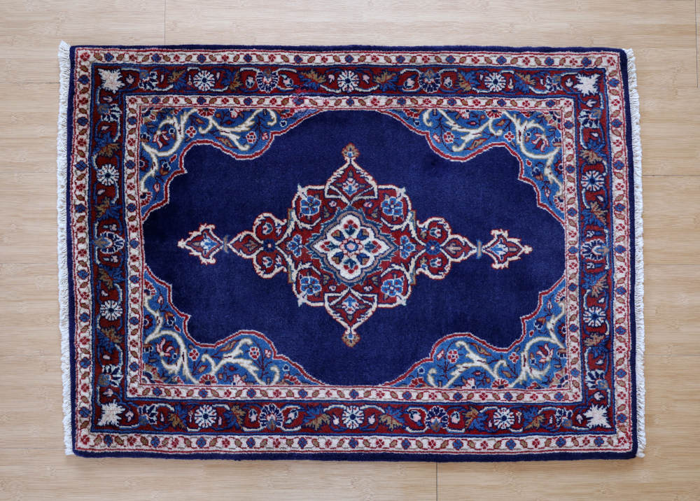 ビンテージペルシャ絨毯　玄関マット　イラン・サルーグ産 95×69cm ネイビー