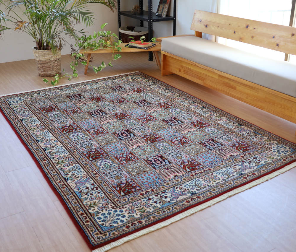 ペルシャ絨毯 イラン、ムード産 237×166cm ウール　パネル模様