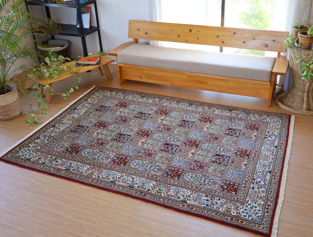 ペルシャ絨毯 イラン、ムード産 237×166cm ウール　パネル模様