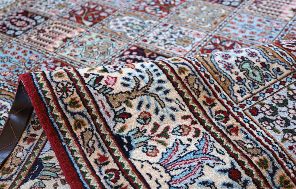 ペルシャ絨毯 イラン、ムード産 237×166cm ウール　パネル模様