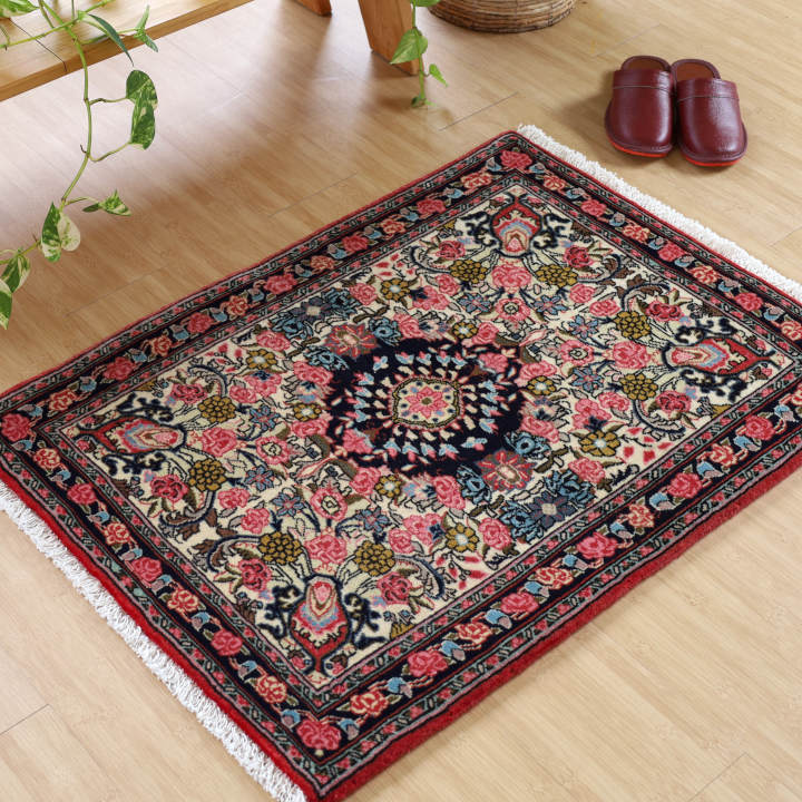 ペルシャ絨毯　ムード産　237×166cm