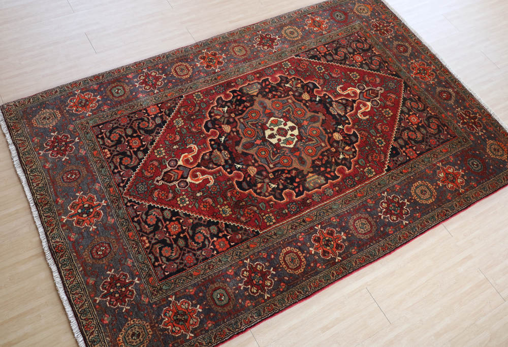 ペルシャ絨毯 イラン、ゴルトゥーグ産 204×135cm ウール　藍と茶