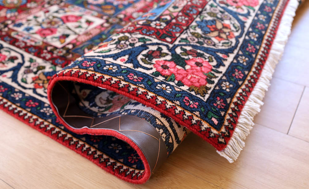 ペルシャ絨毯 イラン、バクティアリ族 195×136cm