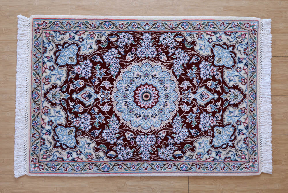 ペルシャ絨毯玄関マット イラン、ナイン産 89×62cm ウール＆シルク　ワインレッド