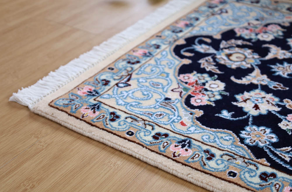 ペルシャ絨毯玄関マット イラン、ナイン産 94×62cm ウール＆シルク　ネイビー