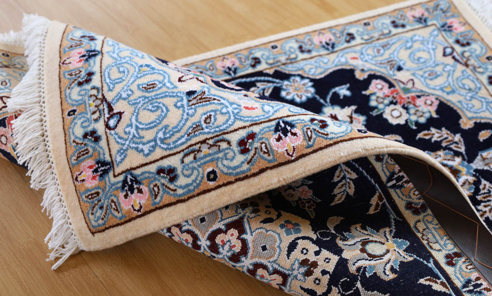 ペルシャ絨毯玄関マット イラン、ナイン産 94×62cm ウール＆シルク　ネイビー