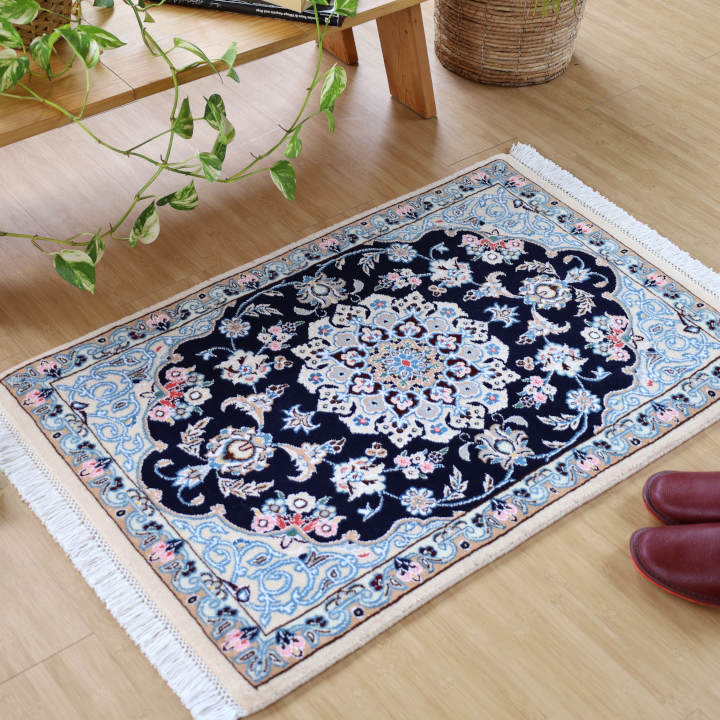 ペルシャ絨毯　ナイン産　94×62cm