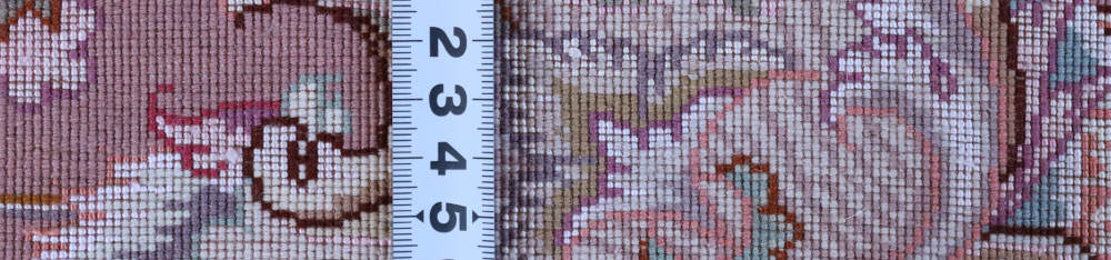 ペルシャ絨毯 タブリーズ産 205×154cm ウール＆シルク　薄紫