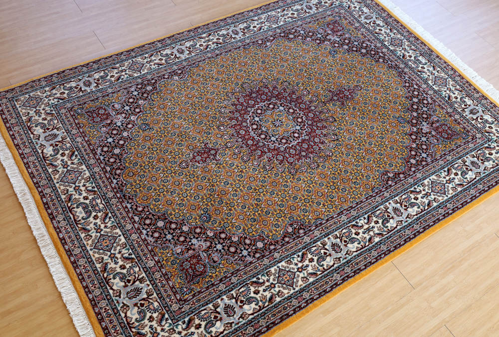 ペルシャ絨毯 イラン、ムード産 207×151cm ウール＆シルク　黄色