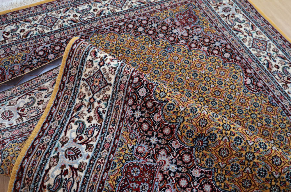 ペルシャ絨毯 イラン、ムード産 207×151cm ウール＆シルク　黄色