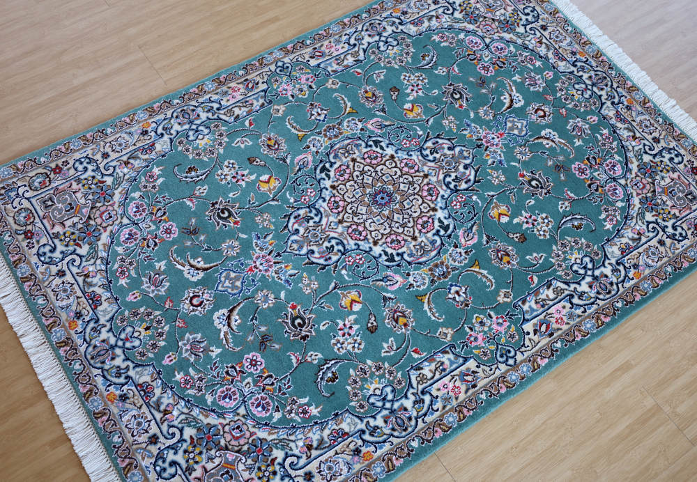 ペルシャ絨毯 ナイン産 156×106cm ディテール1