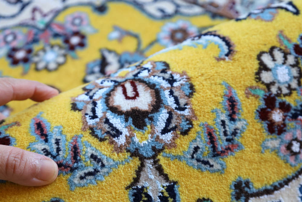 ペルシャ絨毯玄関マット イラン、ナイン産 89×61cm ウール&シルク 黄色