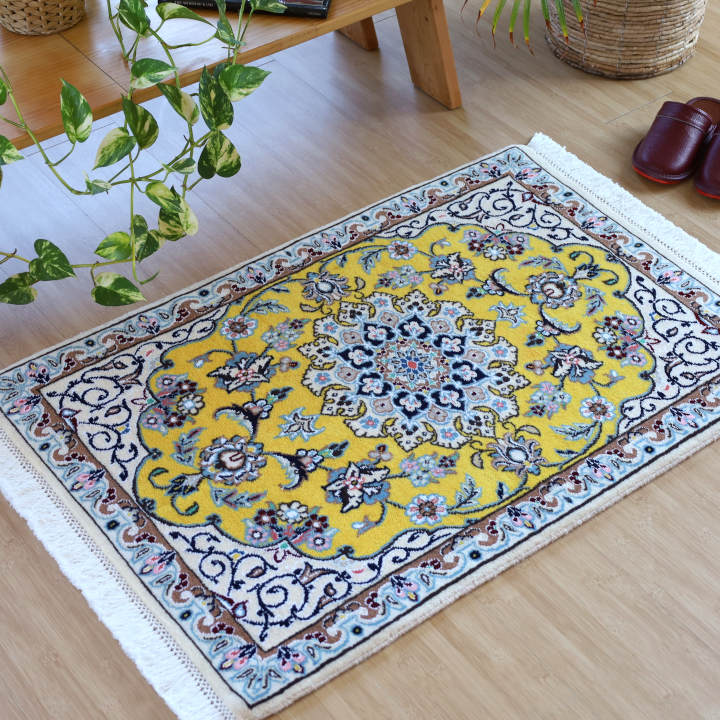 ペルシャ絨毯　イラン・ナイン産 89×61cm