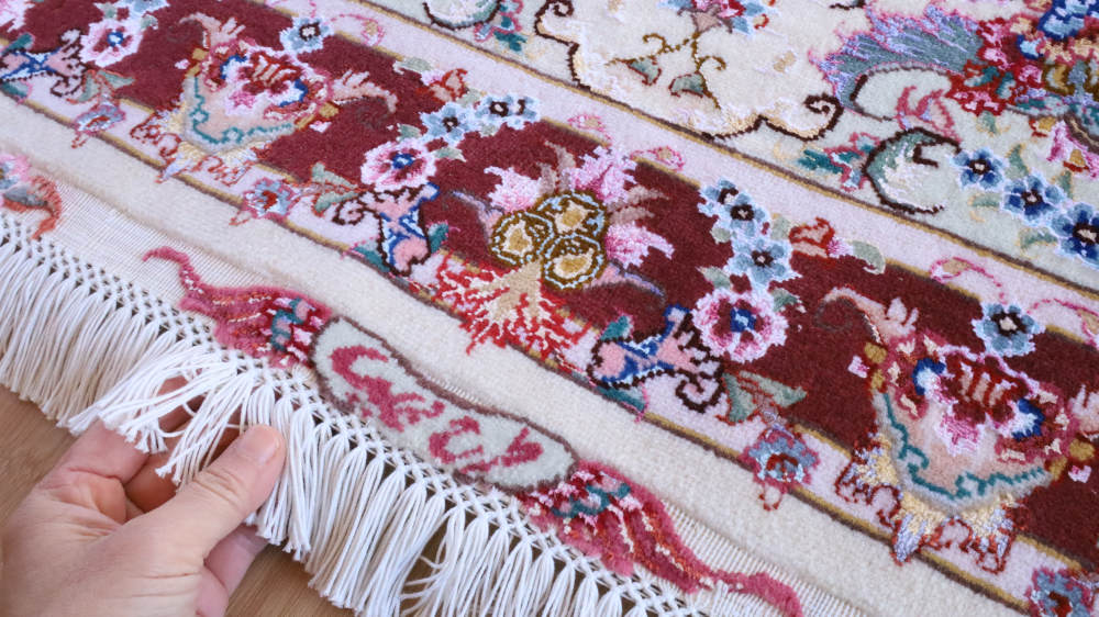 ペルシャ絨毯玄関マット イラン、タブリーズ産 125×76cm ウール＆シルク　えんじ×アイボリー