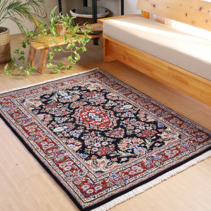 ペルシャ絨毯　イラン・クム産 155×109cm