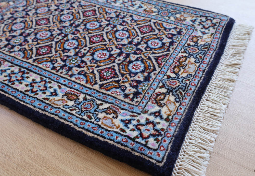 ペルシャ絨毯ムード産　57×42cm　ミニサイズ