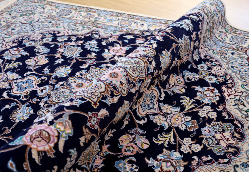 ペルシャ絨毯 イラン、ナイン産 201×151cm ウール＆シルク　ネイビー