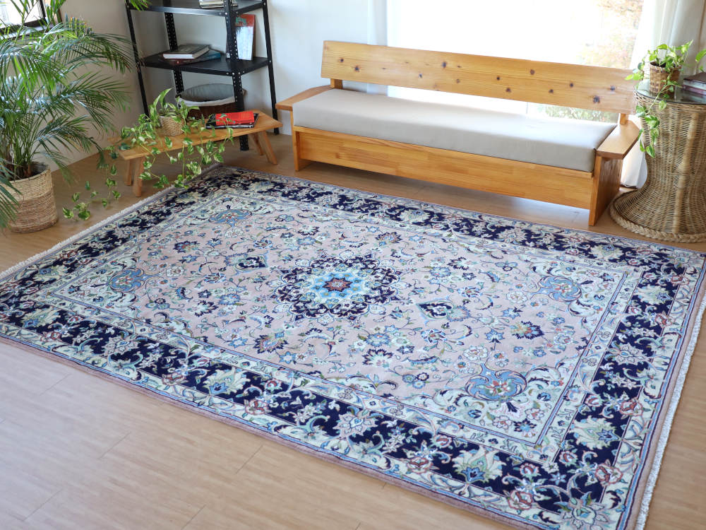 ペルシャ絨毯（2×3メートル） イラン、ヤズド産 298×202cm ウール　淡いピンクベージュ