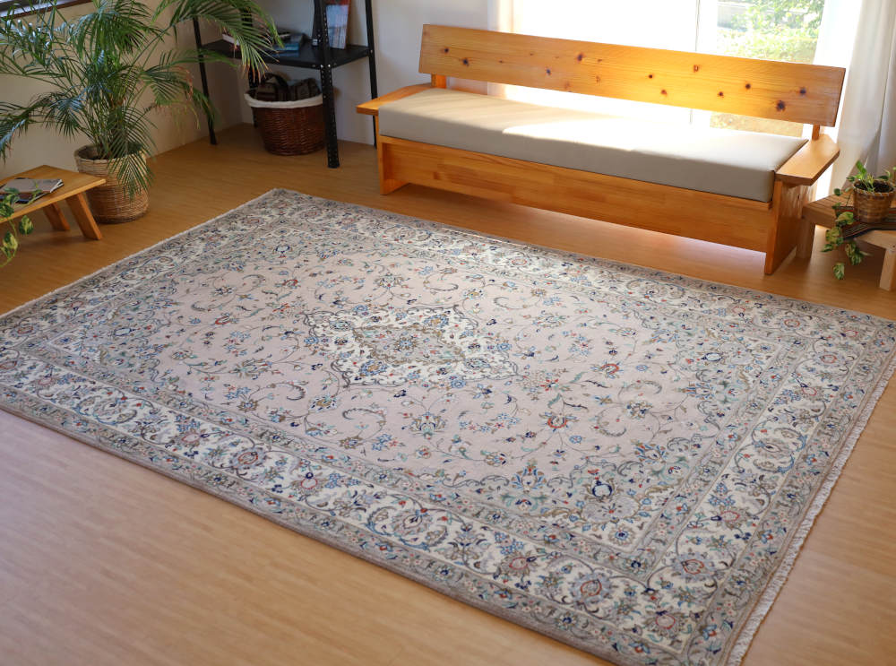ペルシャ絨毯（2×3メートル） イラン、アルデカン産 290×195cm ウール　淡いピンクベージュ