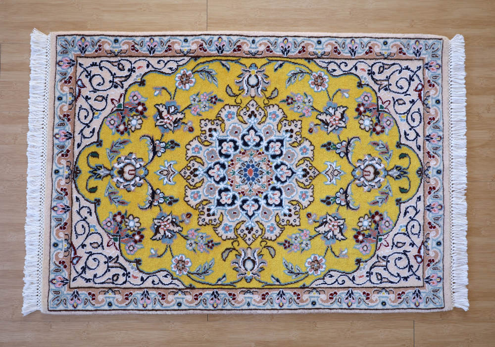 ペルシャ絨毯玄関マット イラン、ナイン産 88×62cm ウール＆シルク　黄色