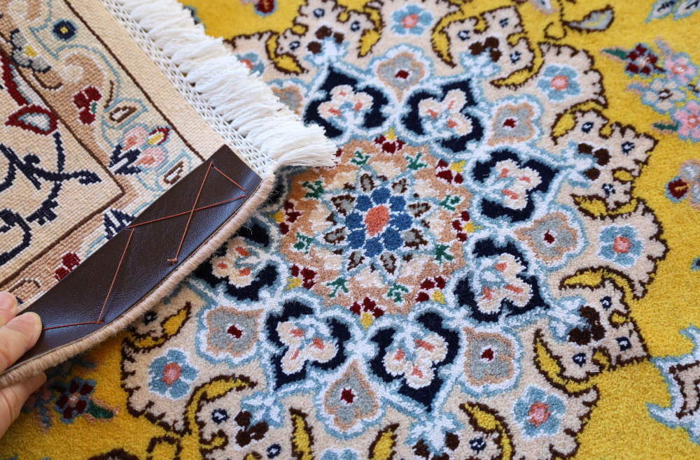 ペルシャ絨毯玄関マット イラン、ナイン産 88×62cm ウール＆シルク　黄色