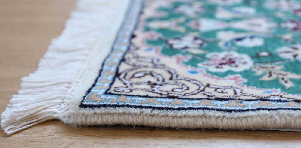 ペルシャ絨毯ナイン産　56×40cm　ミニサイズ