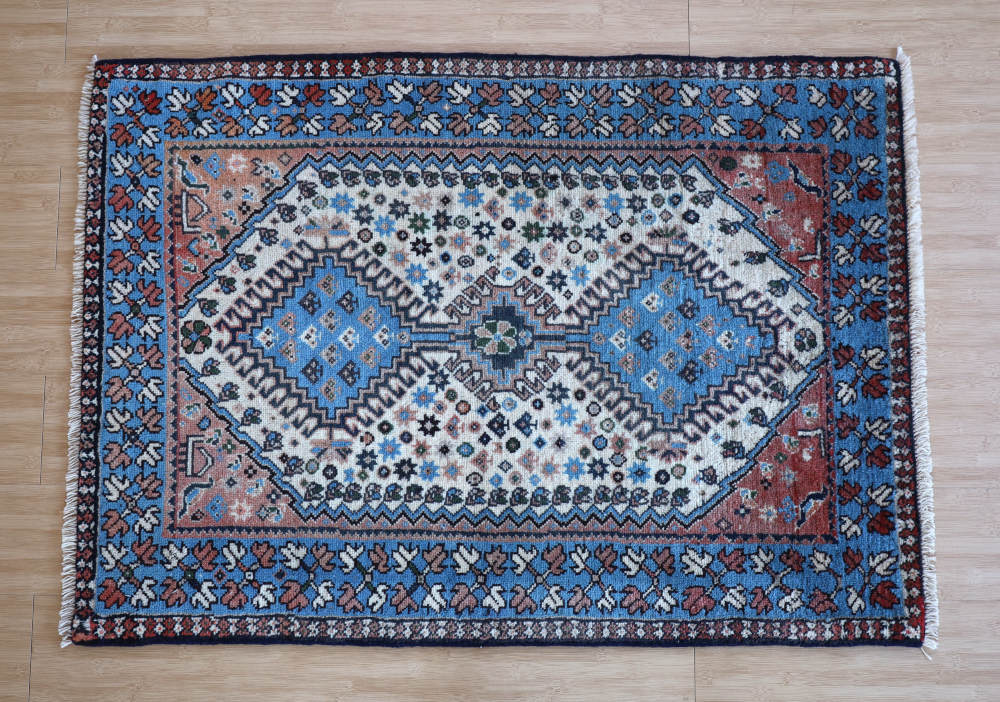 ペルシャ絨毯玄関マット イラン、ヤラメ・ルリ族 116×84cm オールド・ヴィンテージ