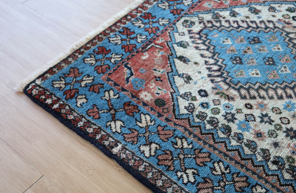 ペルシャ絨毯玄関マット イラン、ヤラメ・ルリ族 116×84cm オールド・ヴィンテージ