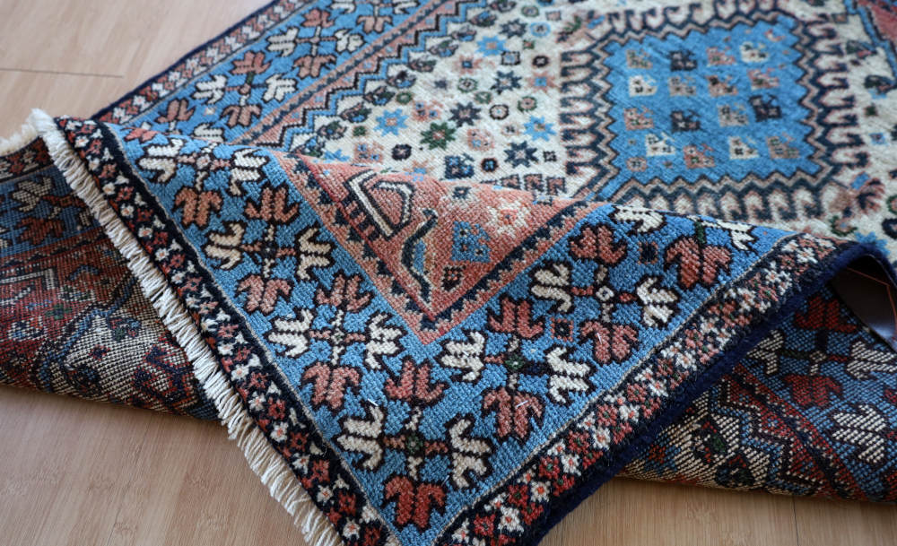 ペルシャ絨毯玄関マット イラン、ヤラメ・ルリ族 116×84cm オールド・ヴィンテージ