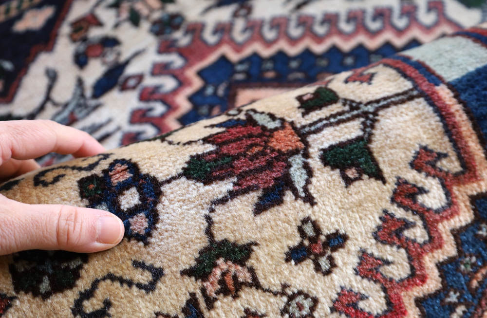 ペルシャ絨毯玄関マット イラン、ヤラメ・ルリ族 136×85cm オールド・ヴィンテージ