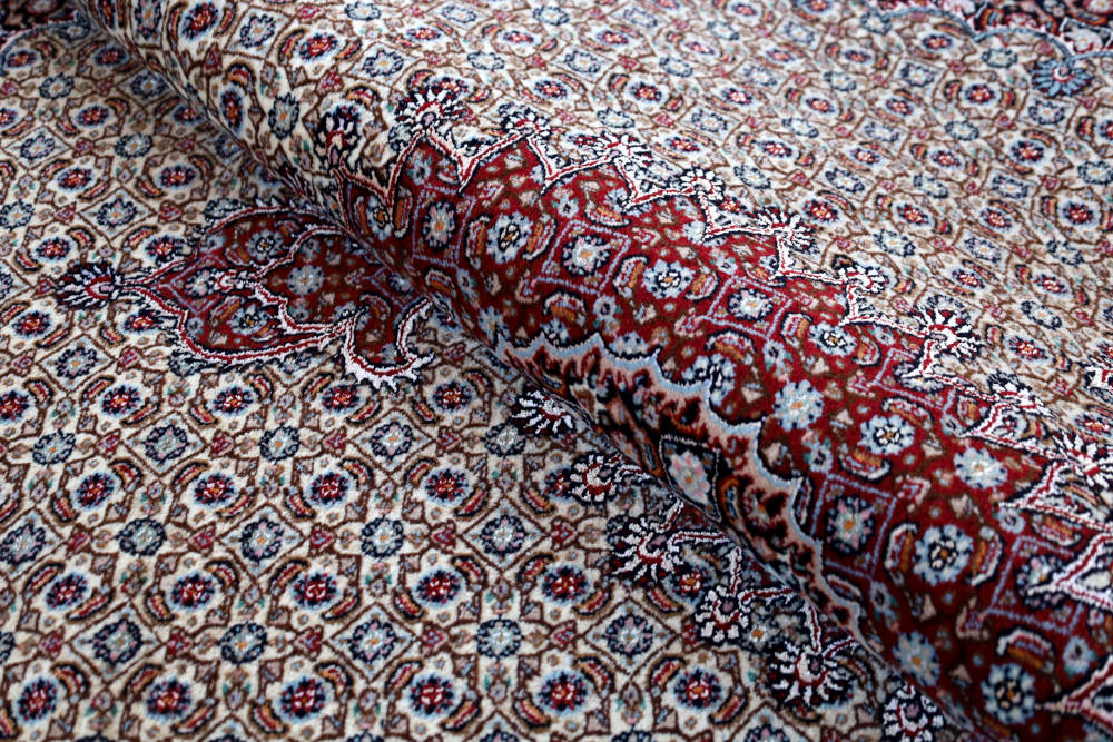 ペルシャ絨毯 イラン、ムード産 246×204cm ウール　アイボリー×ネイビー