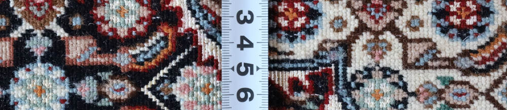 ペルシャ絨毯 イラン、ムード産 246×204cm ウール　アイボリー×ネイビー