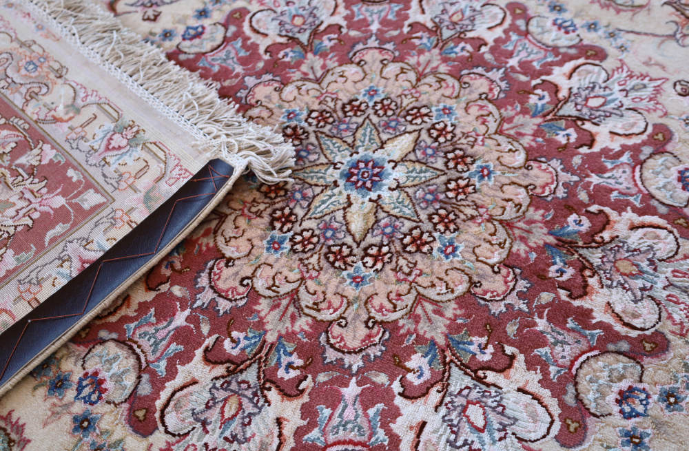 ペルシャ絨毯 イラン、タブリーズ産 206×153cm