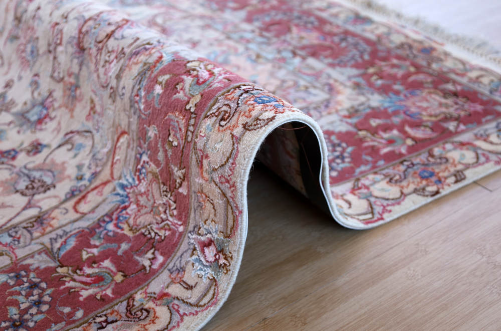 ペルシャ絨毯 イラン、タブリーズ産 206×153cm