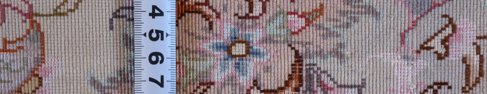 ペルシャ絨毯 イラン、タブリーズ産 206×153cm