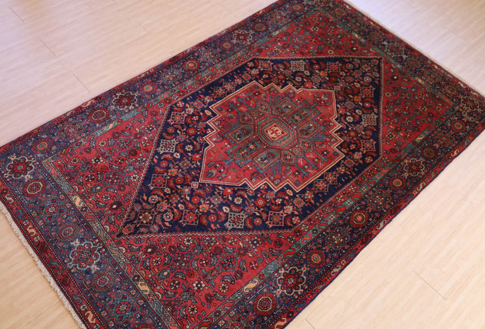 ペルシャ絨毯 イラン、ゴルトゥーグ産 210×130cm