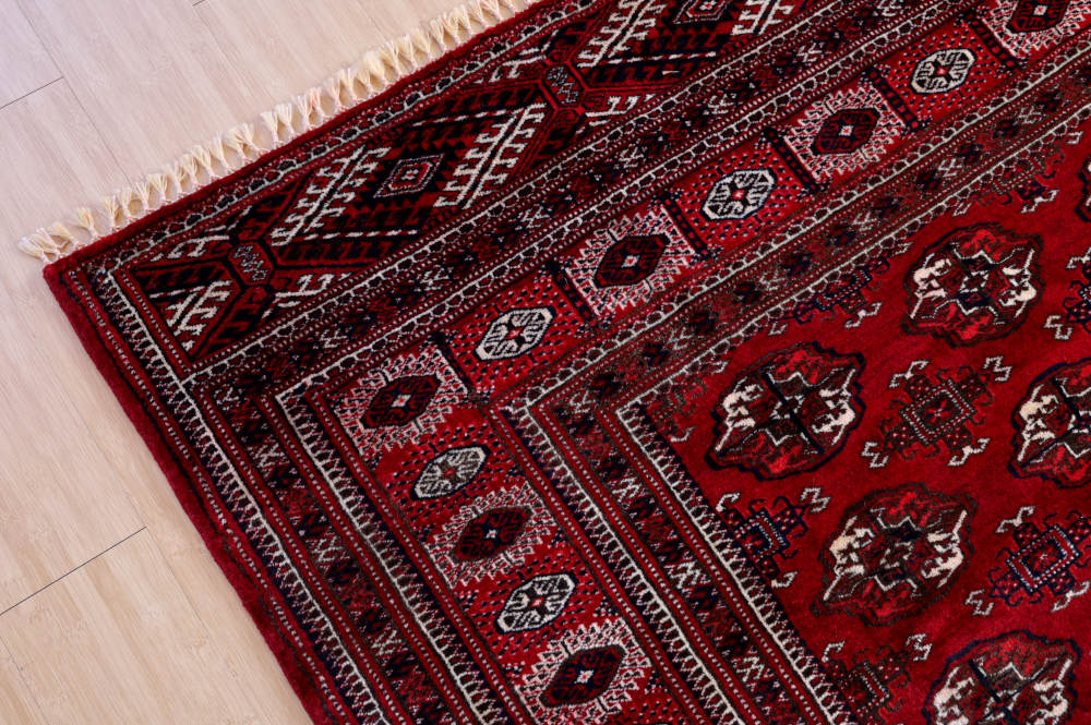 トルクメン絨毯　247×187cm