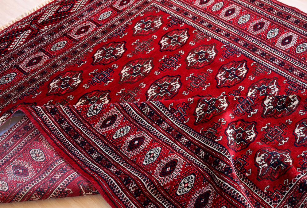 トルクメン絨毯　247×187cm