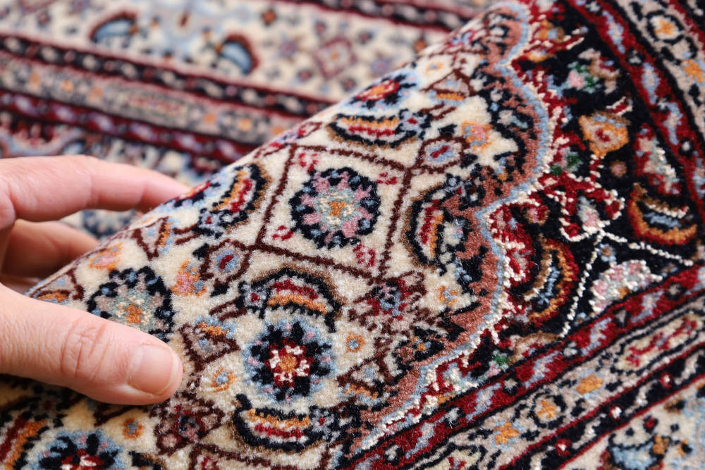 ペルシャ絨毯玄関マット イラン、ムード産 85×63cm ウール＆シルク　アイボリー