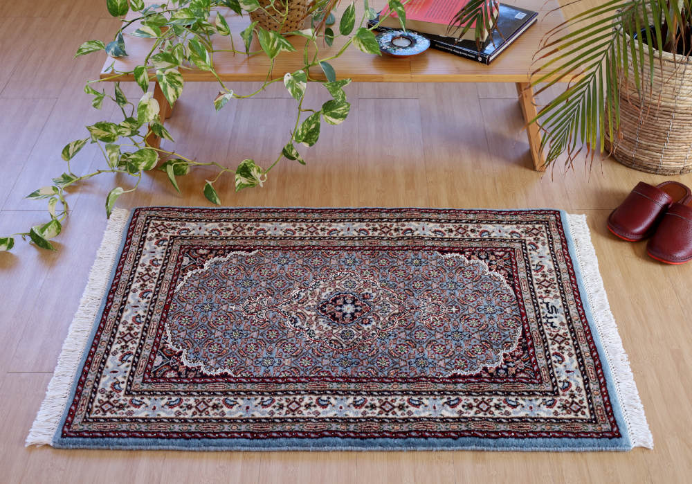 ペルシャ絨毯玄関マット イラン、ムード産 93×62cm ウール＆シルク　水色