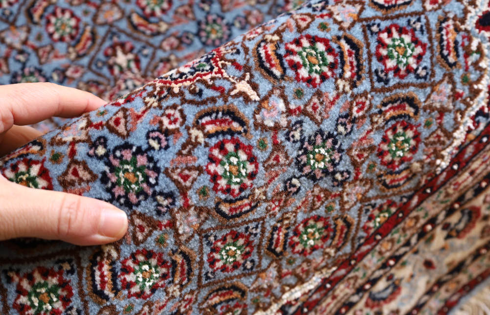 ペルシャ絨毯玄関マット イラン、ムード産 93×62cm ウール＆シルク　水色