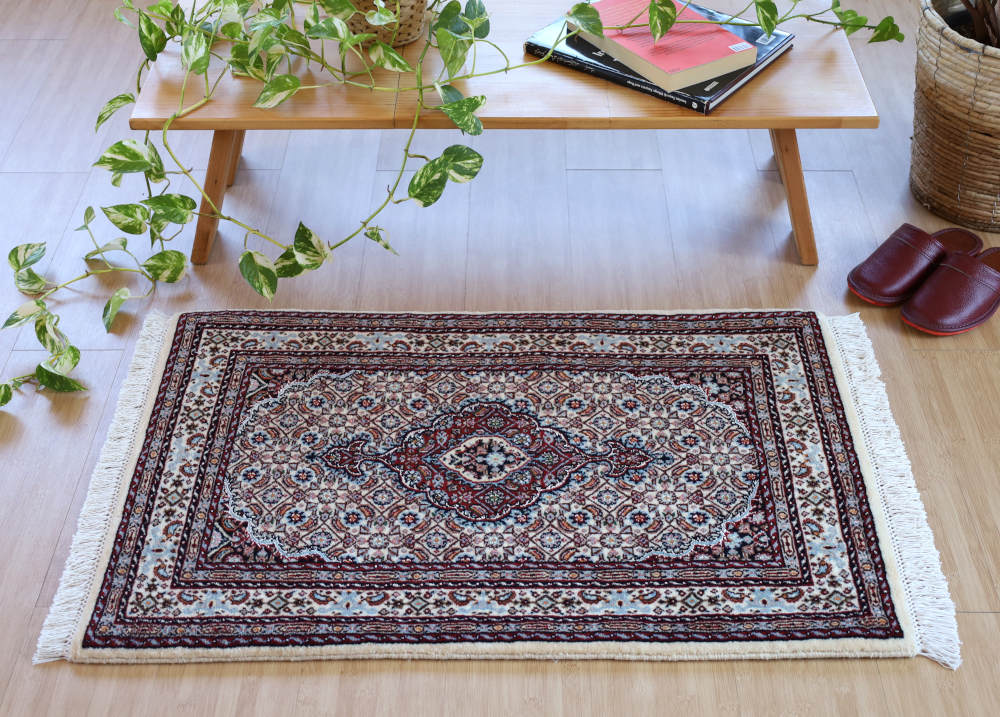 ペルシャ絨毯玄関マット イラン、ムード産 90×60cm ウール＆シルク　アイボリー